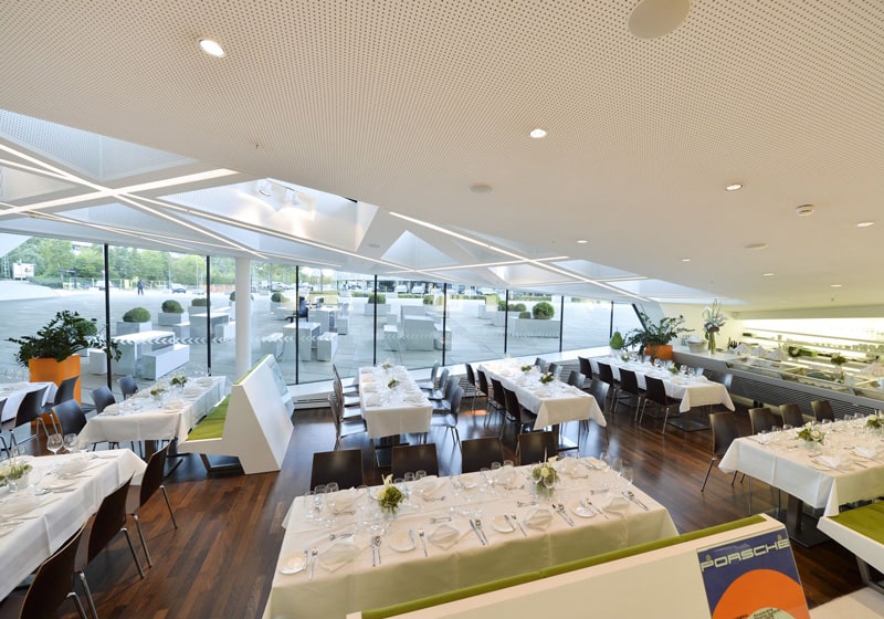 موزه پورشه در اشتوتگارت - ۵.jpg