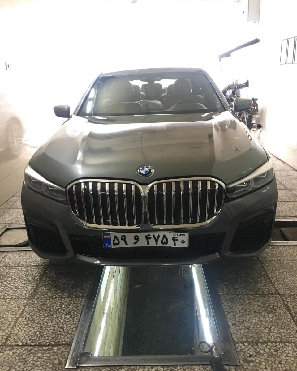 میزان فرمان بی ام و سری 7.jpg