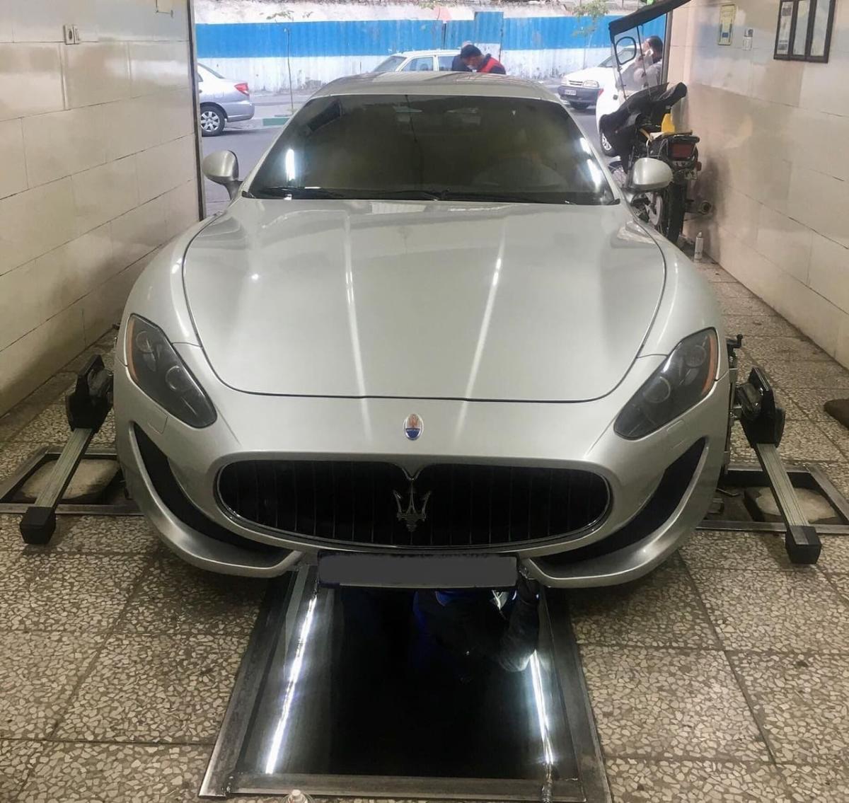 میزان فرمان مازراتی.jpg