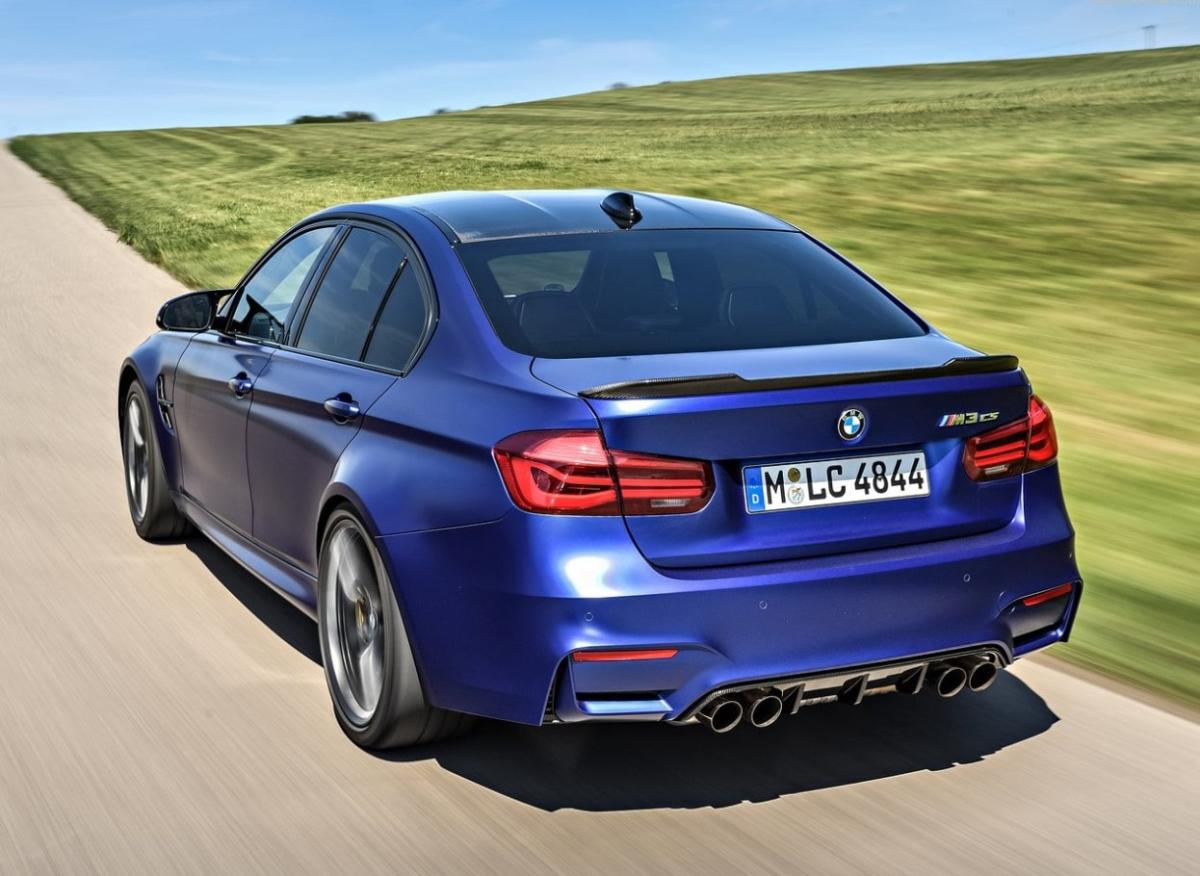 نسل ششم (F35 تا F30) - سال 2011 - 2.jpg