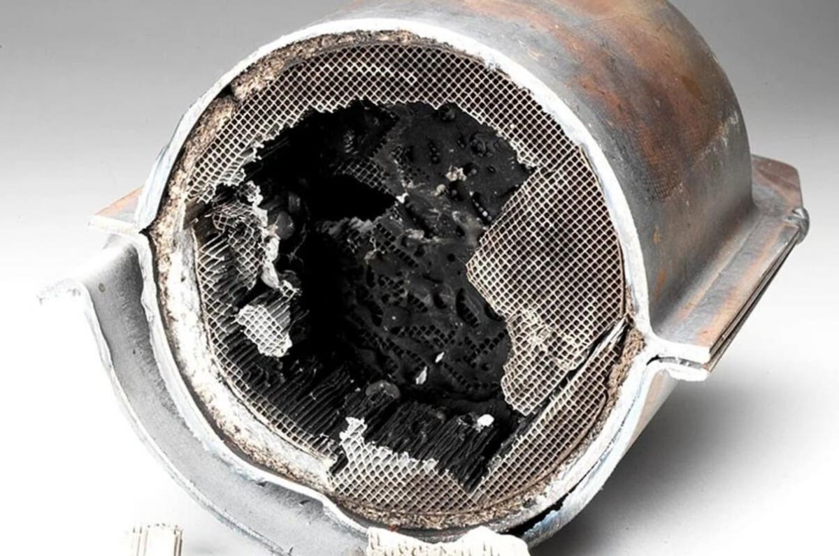 نمای داخلی کاتالیزور.jpg