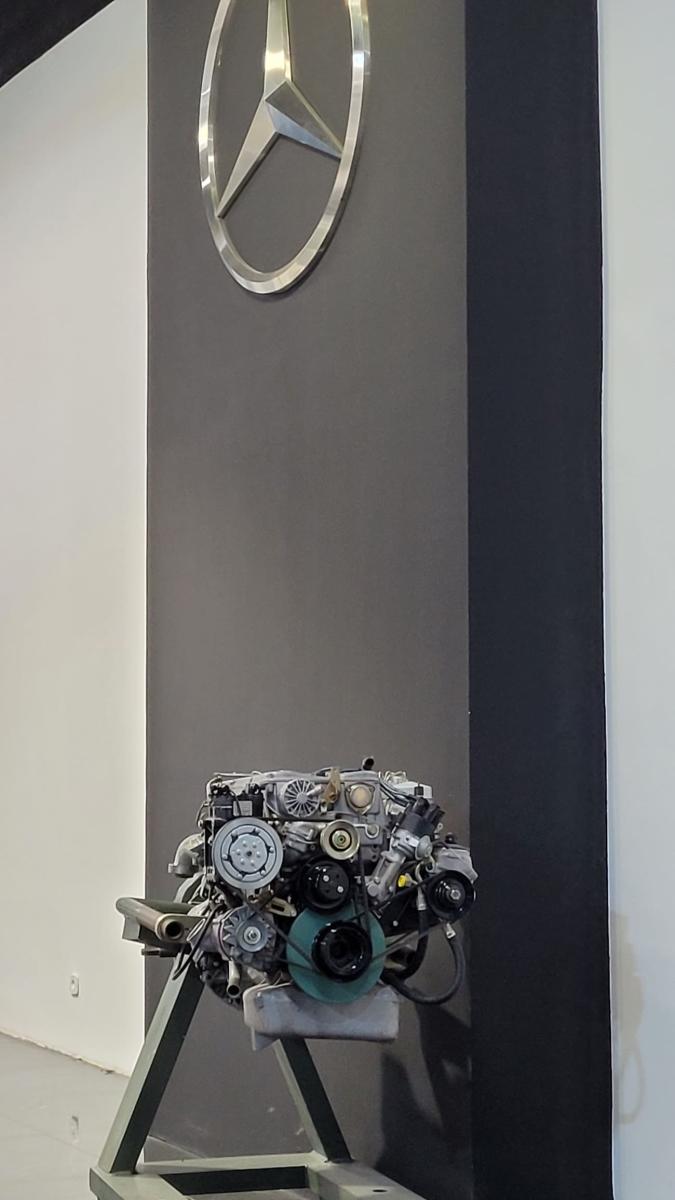 نمایشگاه ستاره ایران در ایران مال.jpg