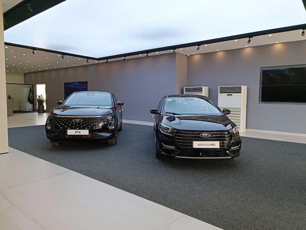 نمایشگاه مدیران خودرو خسروانی - نمای داخلی - خودرو تیگو - 2.jpg