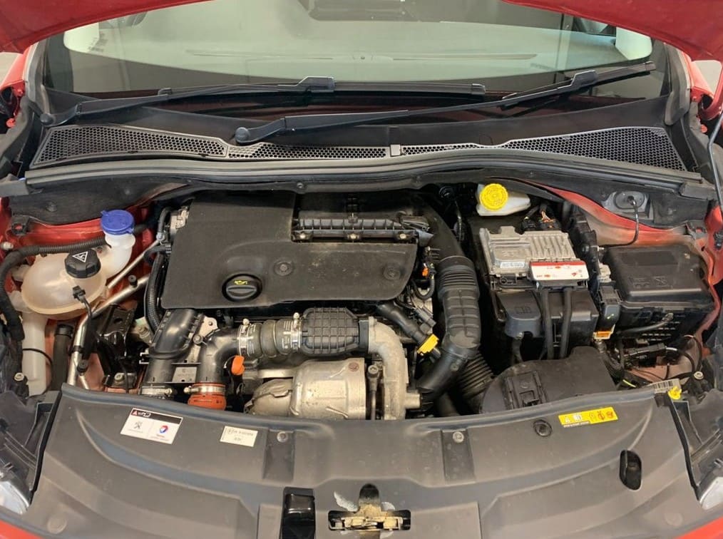 نمایندگی ایران خودرو در نظام آباد - کد 1167 - تعمیرات موتور 2008.jpg