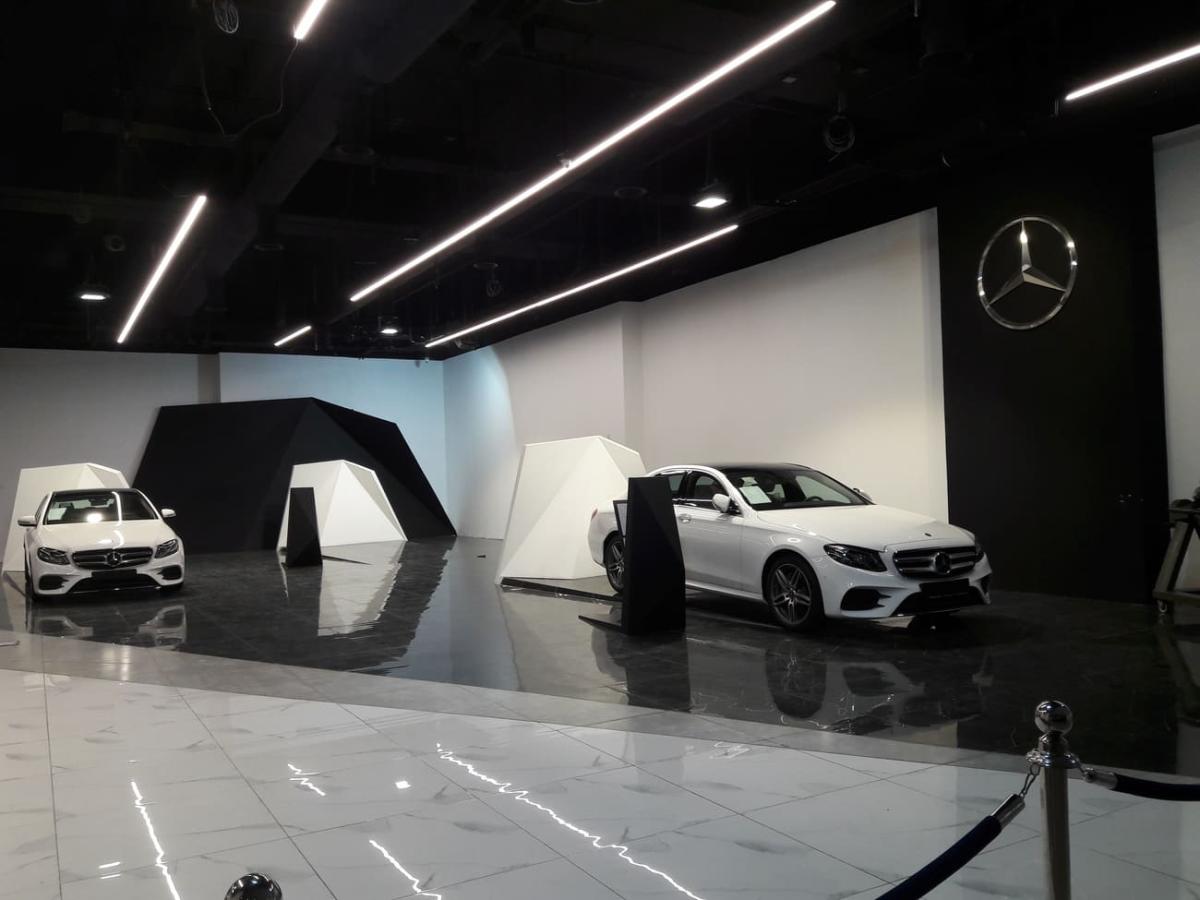 نمایندگی بنز در بازار بزرگ ایران.jpg