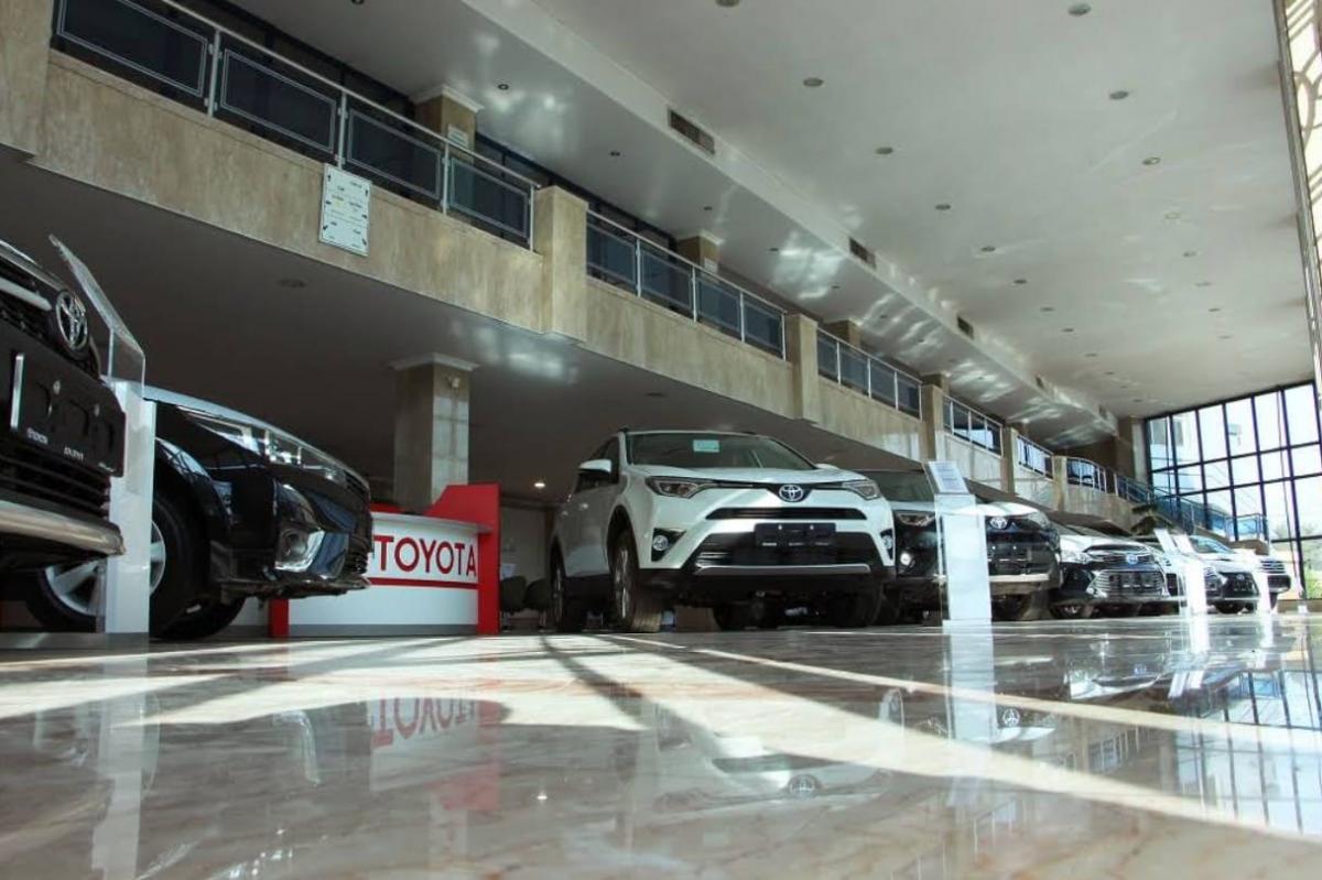 نمایندگی تویوتا و لکسوس قناد در خیابان امام خمینی اصفهان - کد 1006 - فروش Rav4.jpg