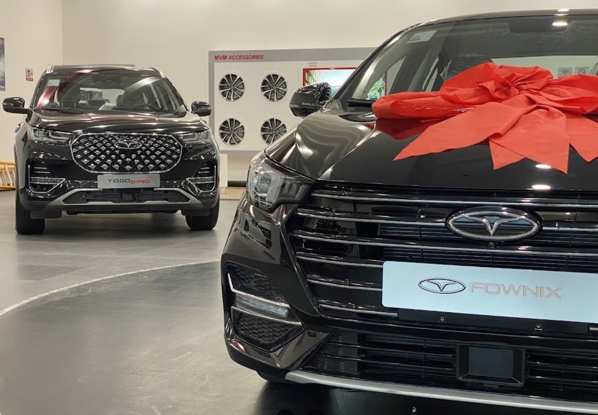 نمایندگی فروش ام وی ام و چری مدیران خودرو در ایران مال - کد 500 - 3.jpg