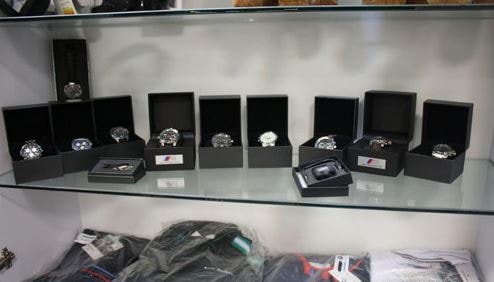 نمایندگی فروش خودرو، لوازم یدکی و جانبی بی ام و و مینی در کرج - 2.JPG