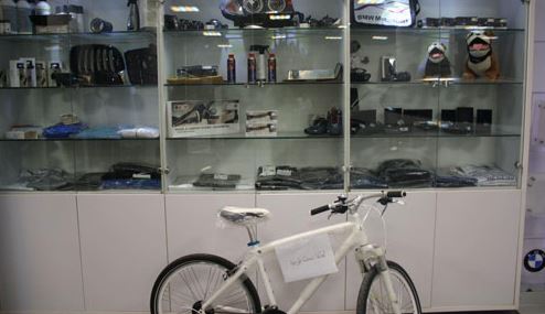 نمایندگی فروش خودرو، لوازم یدکی و جانبی بی ام و و مینی در کرج - 3.JPG