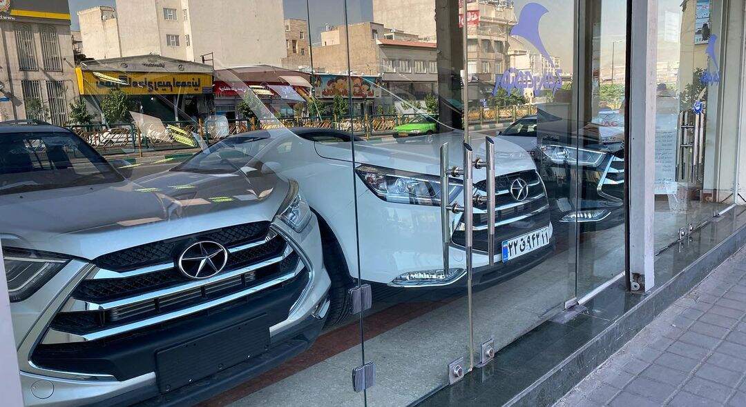 نمایندگی فروش و تعمیرگاه جک و لیفان کرمان موتور - کد 1713 - نمایشگاه.jpg