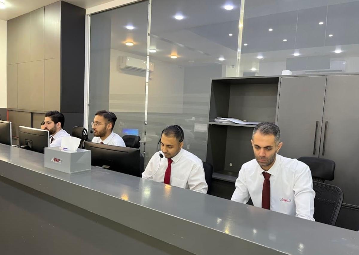 نمایندگی فروش و تعمیرگاه مدیران خودرو خسروانی در استاد معین - پرسنل - 2.jpg