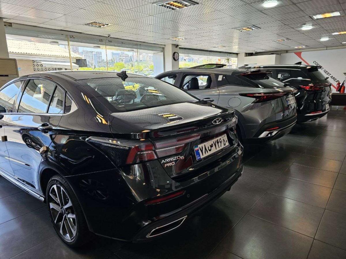 نمایندگی مدیران خودرو افتخار در آرژانتین.jpg