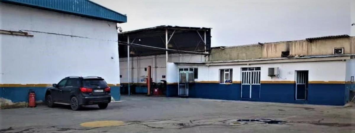 نمایندگی مدیران خودرو علی مرادی در جاده ساوه - کد 5041 - نمای تعمیرگاه.jpg