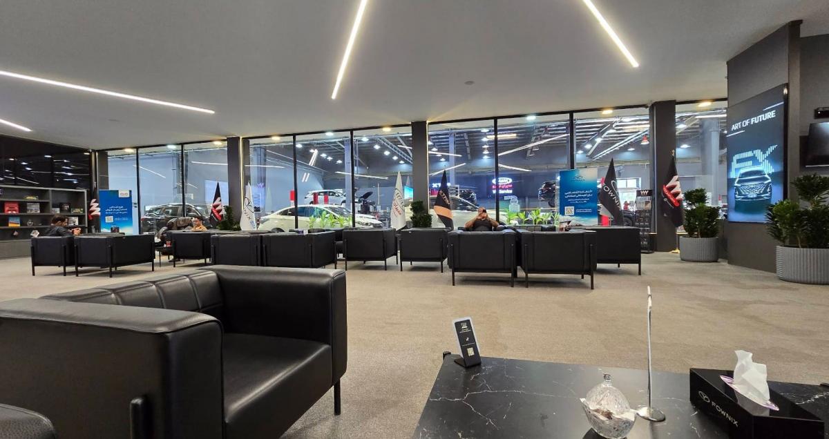 نمایندگی مدیران خودرو 777 در جاده مخصوص.jpg