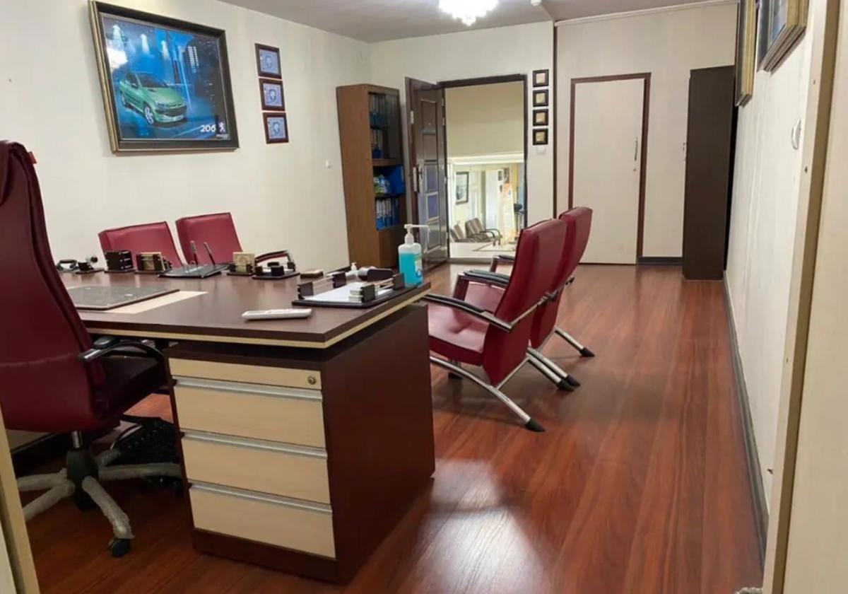 نمایندگی و تعمیرگاه ایران خودرو جعفری در صباشهر - کد 1221 - نمای داخل.jpg
