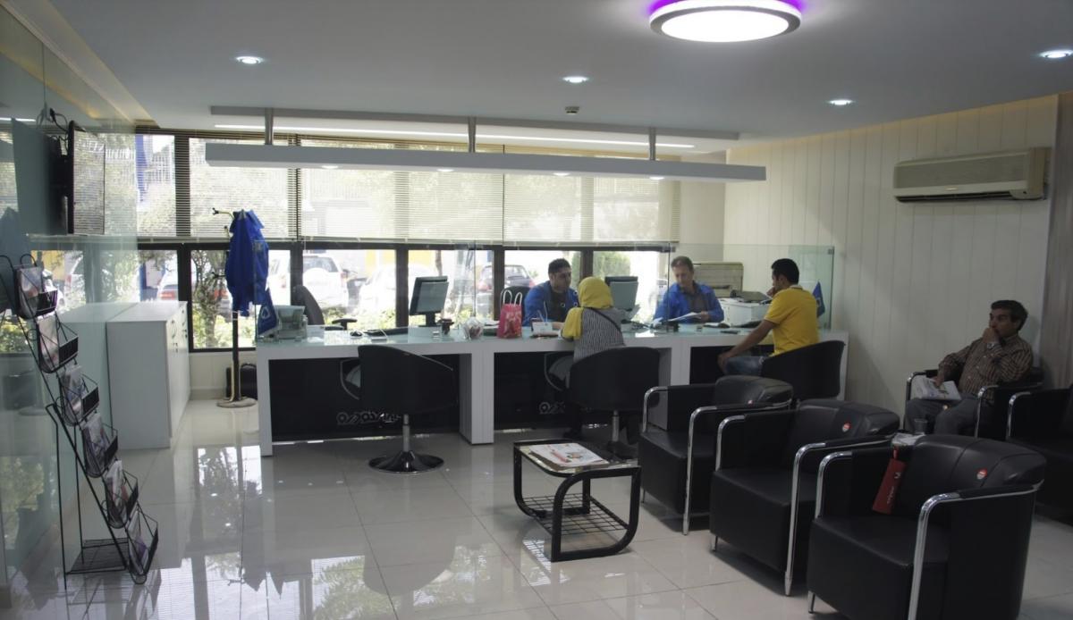 نمایندگی و تعمیرگاه ایران خودرو در سعادت آباد - کد 1155 - 4.jpg