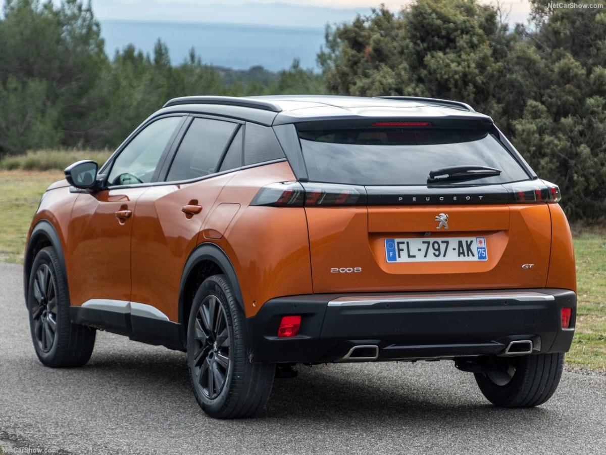 نمایندگی و تعمیرگاه ایران خودرو در قلهک - کد 1139 - 2.jpg