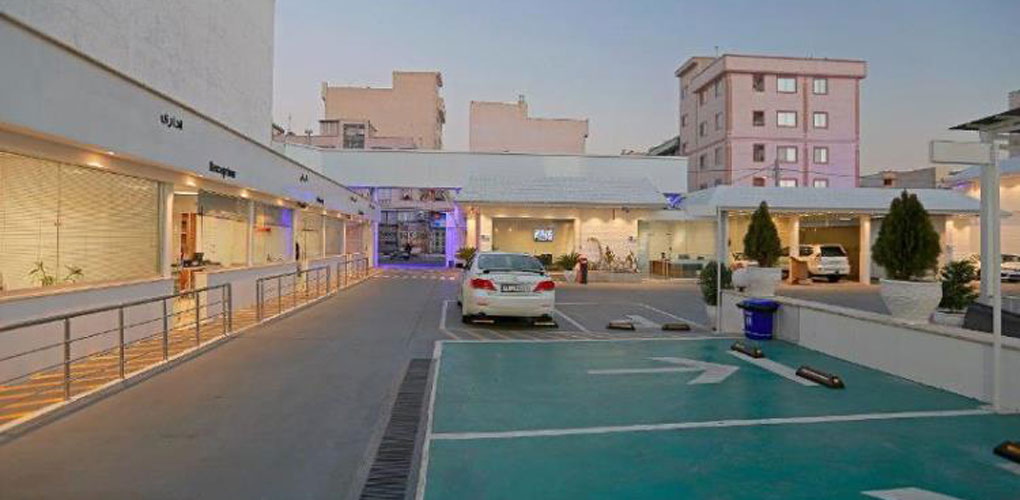 نمایندگی و تعمیرگاه تویوتا و لکسوس غرب تهران 2.jpg