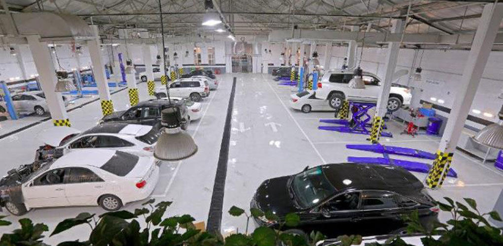 نمایندگی و تعمیرگاه تویوتا و لکسوس غرب تهران 5.jpg