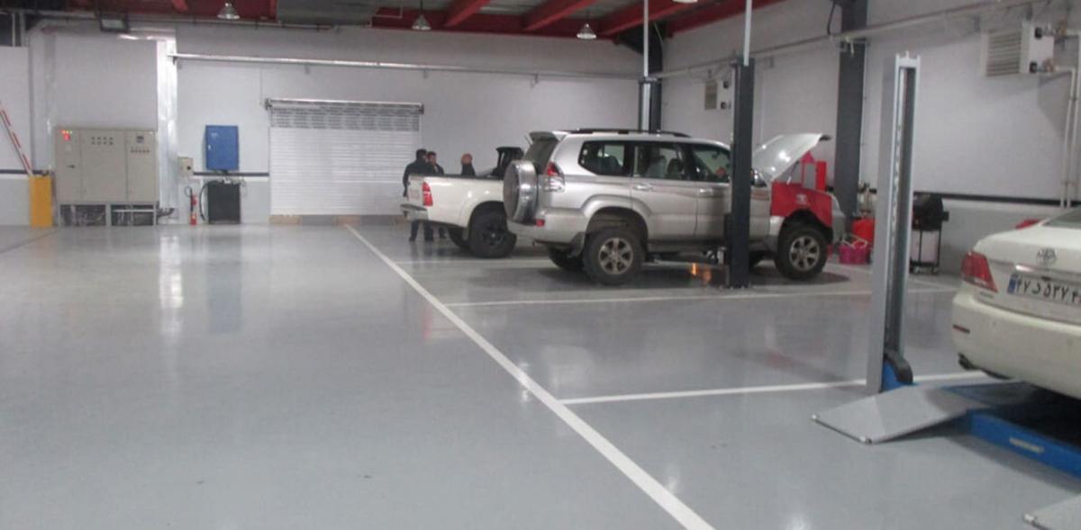 نمایندگی و تعمیرگاه تویوتا و لکسوس پژوهش در رشت - فضای داخلی تعمیرگاه.jpg