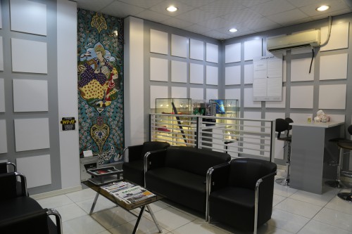 نمایندگی و تعمیرگاه مرسدس بنز مرکزی 2100 (جاده مخصوص) 2.jpg