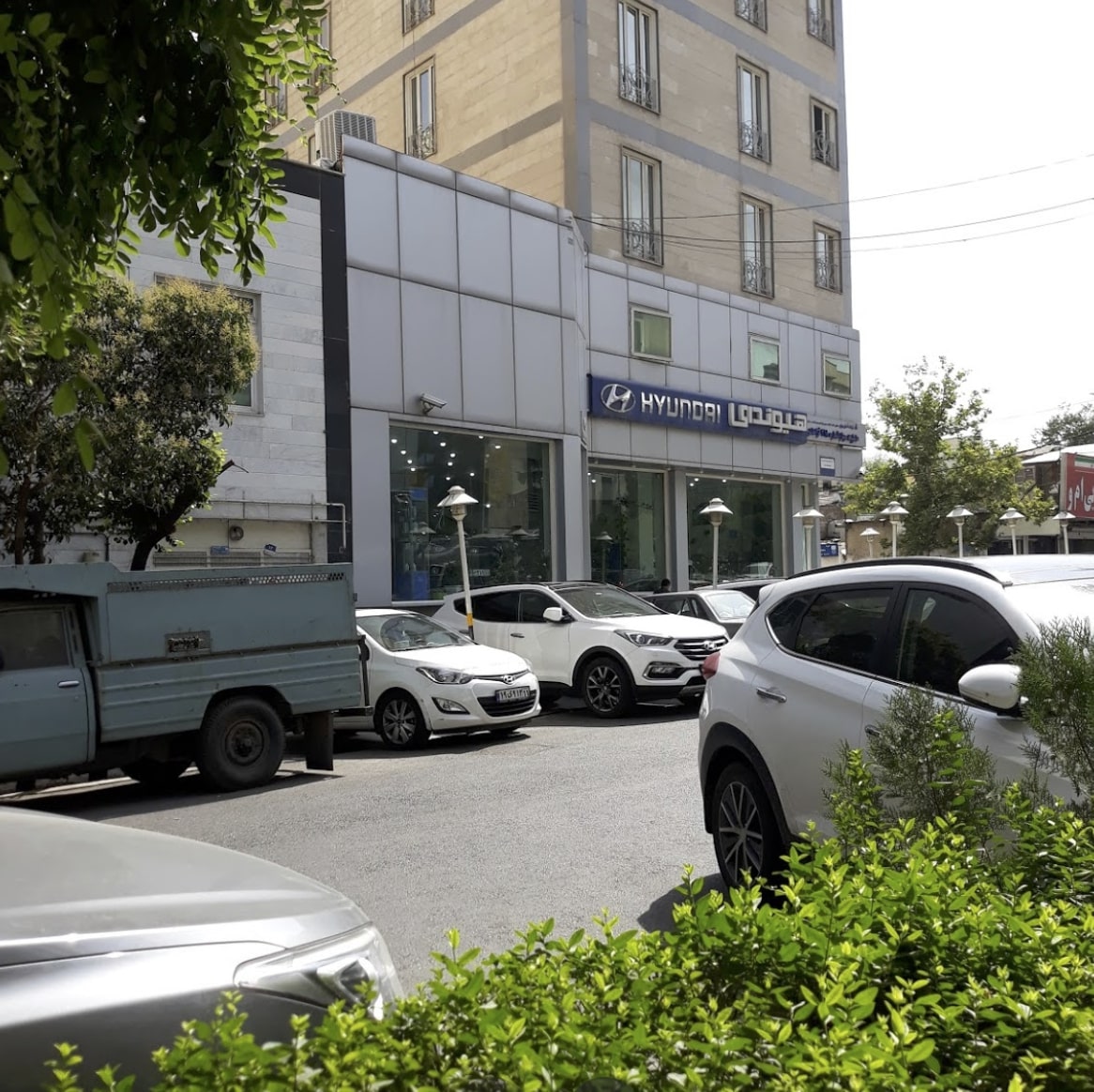 نمایندگی و تعمیرگاه هیوندای آسان موتور فراهانی در پاسداران - کد 218 - 2.jpg