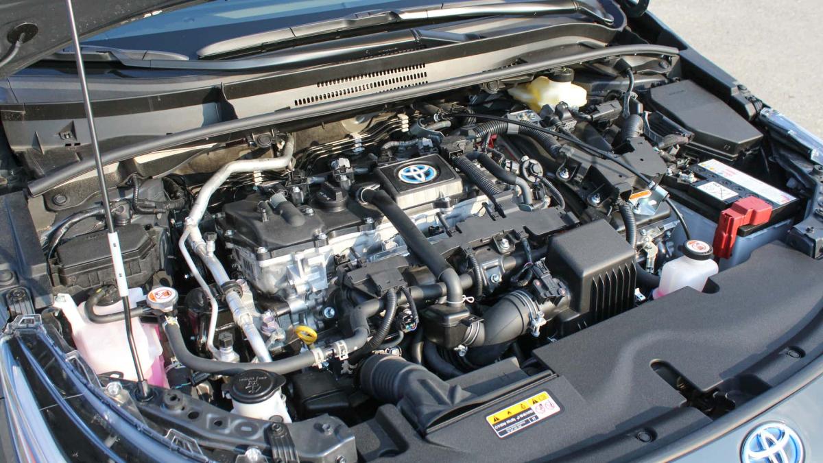 نگاهی کوتاه به کرولا هیبرید 2024 - 6.jpg