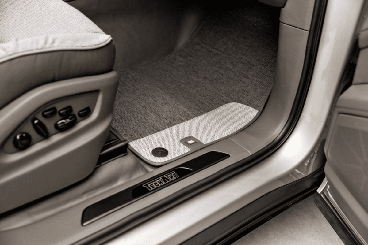 پورشه کاین در نسخه‌ ای سفارشی و با تغییرات ظاهری قابل توجه به نمایش درآمد - 6.png