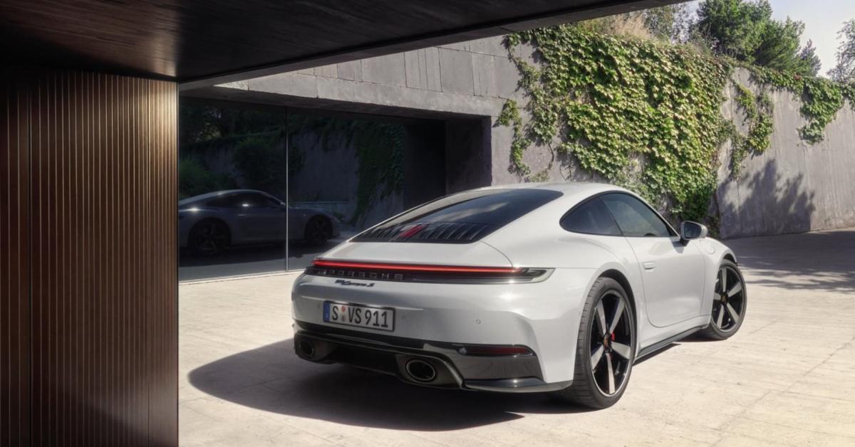 پورشه 911 کررا S مدل 2025 - نسخه کوپه.jpg