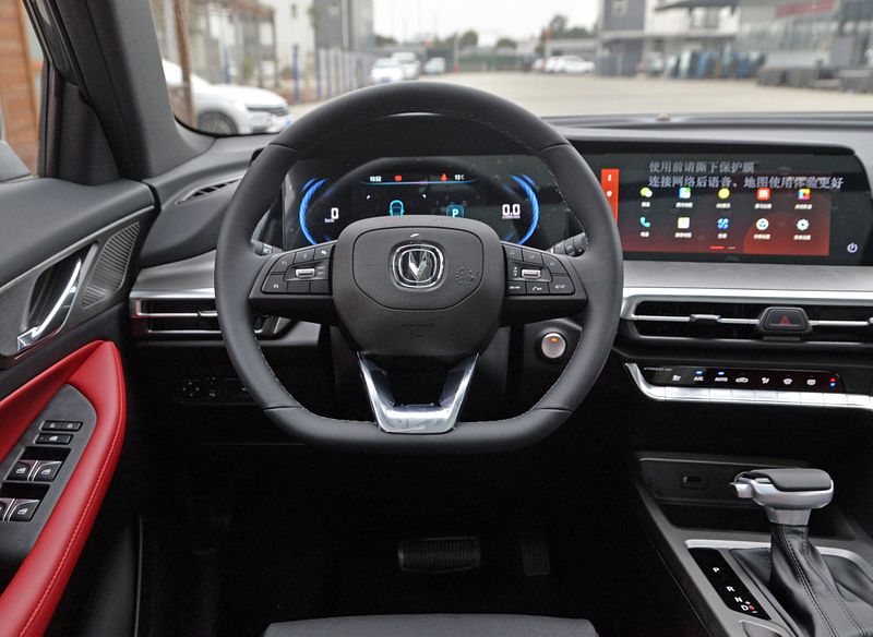 چانگان cs 35 در نمایندگی سایپا 1068 - 2 .jpg