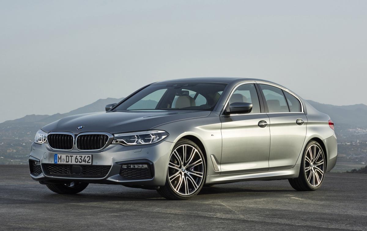 2017-bmw-5-series_100577006_h.jpg