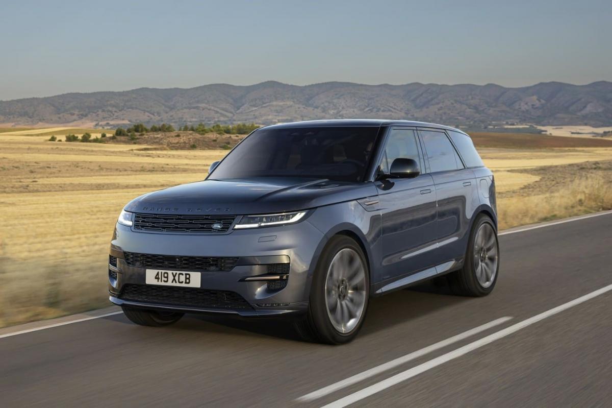 Range Rover Sport P460e SE.jpg