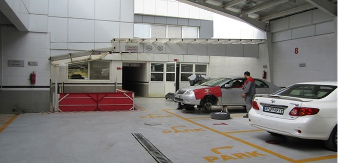 نمایندگی و تعمیرگاه تویوتا و لکسوس تیموری در اصفهان3