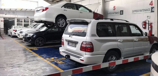 نمایندگی و تعمیرگاه تویوتا و لکسوس تیموری در اصفهان2