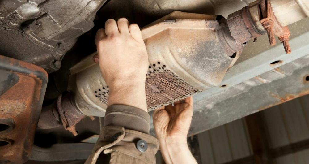 علائم خرابی کاتالیزور چیست - راه حل